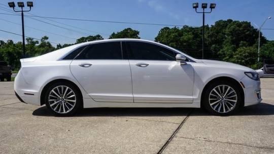 2017 Lincoln MKZ