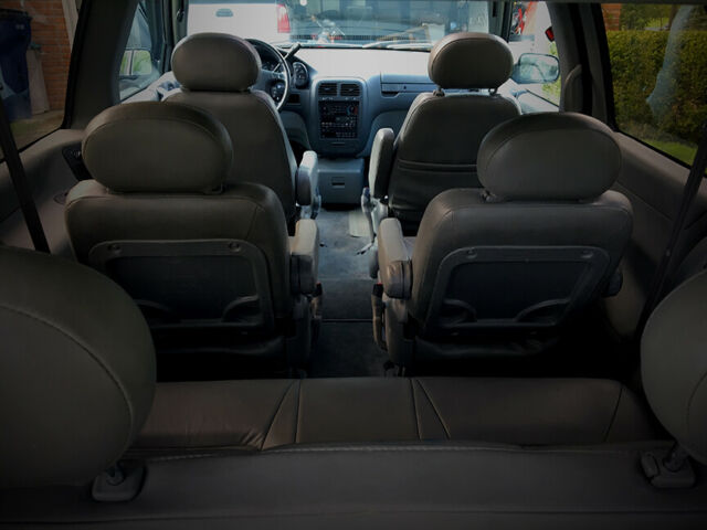 low-cost nissan quest gxe minivan