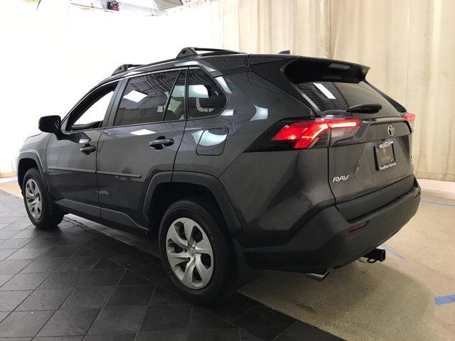 2021 toyota rav4 le