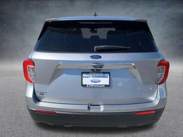 2021 ford explorer base