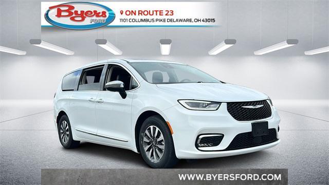 2023 chrysler pacifica hybrid limited