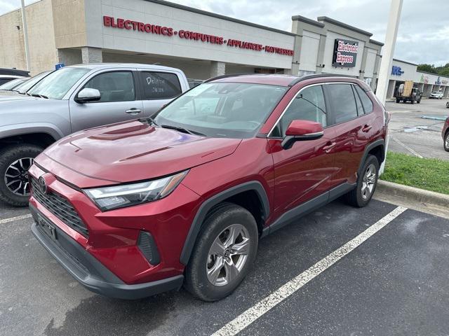 2022 toyota rav4 xle