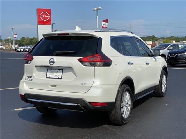 2018 nissan rogue sv