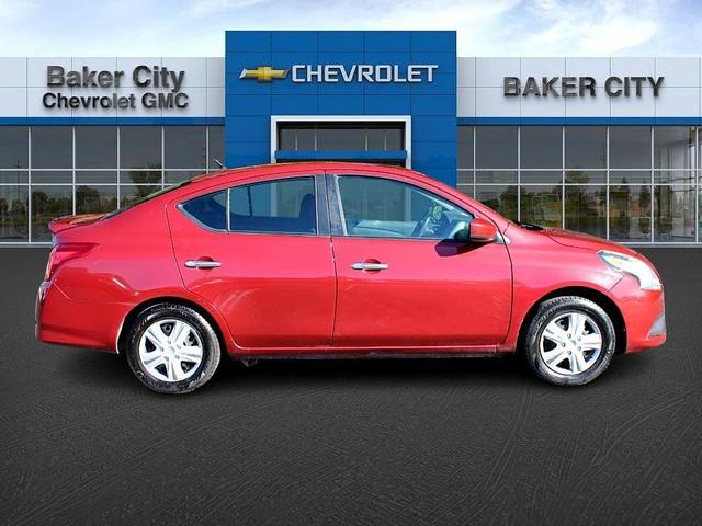 2019 nissan versa 1.6 sv