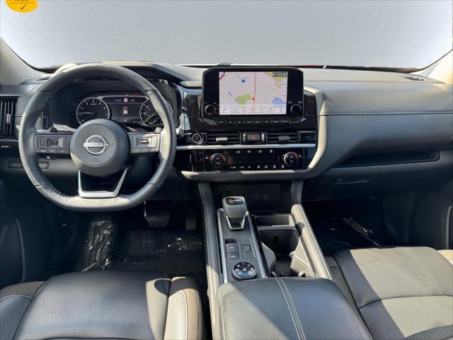 2022 nissan pathfinder sl 4wd