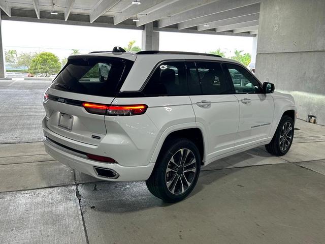 2024 jeep grand cherokee 4xe overland