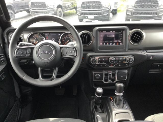 2023 jeep gladiator sport