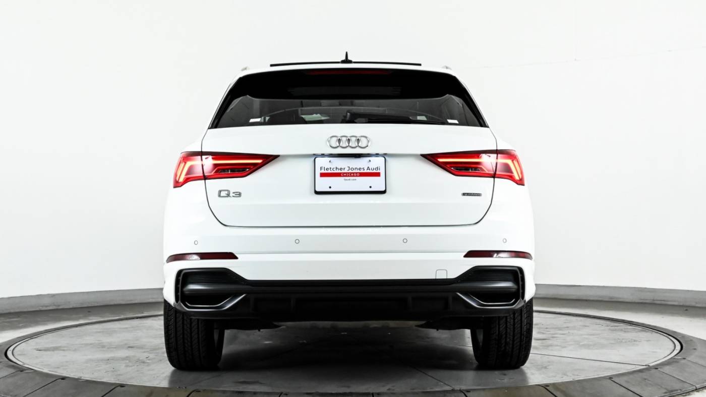 2022 audi q3 quattro s line premium 45 tfsi