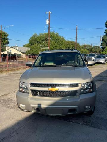 2013 chevrolet suburban 1500 lt