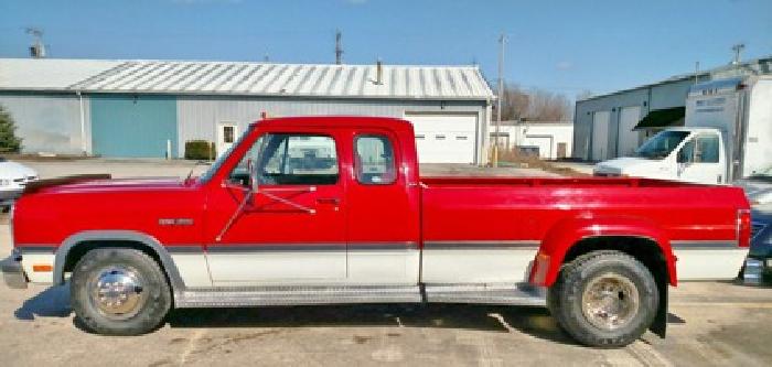 1992 dodge d350 club cab dually cummins in sylvania, oh