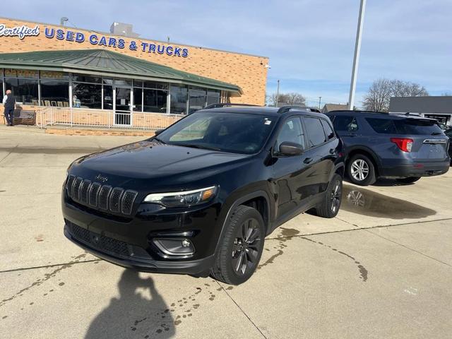 2021 jeep cherokee latitude lux