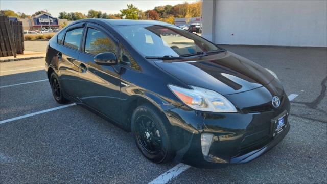 2014 toyota prius two