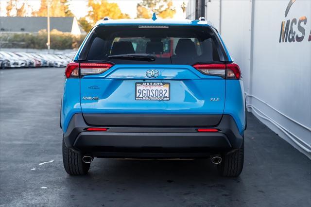 2021 toyota rav4 xle