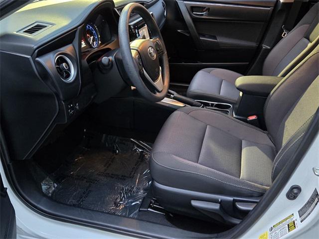 2018 toyota corolla le