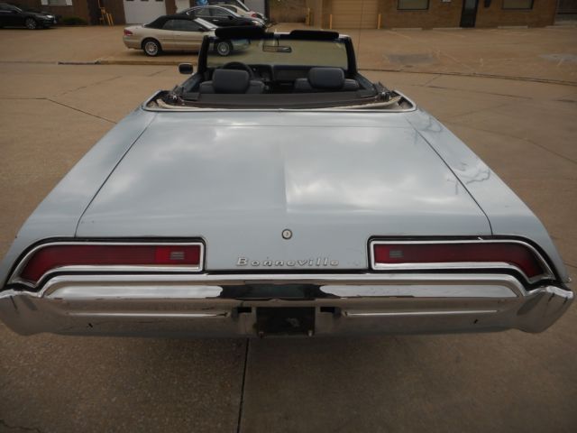 1969 pontiac bonneville convertible - super clean in and out - must see!