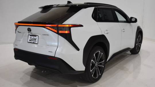 2024 Toyota bZ4X