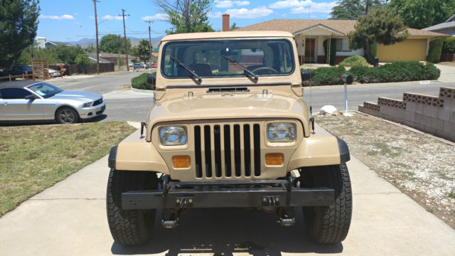 rustfree very clean hardtop 6 cylinder lifted yj 4x4!