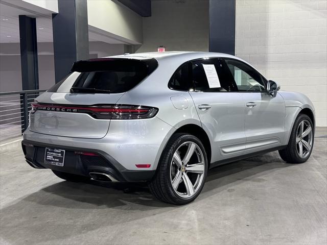 2024 porsche macan base