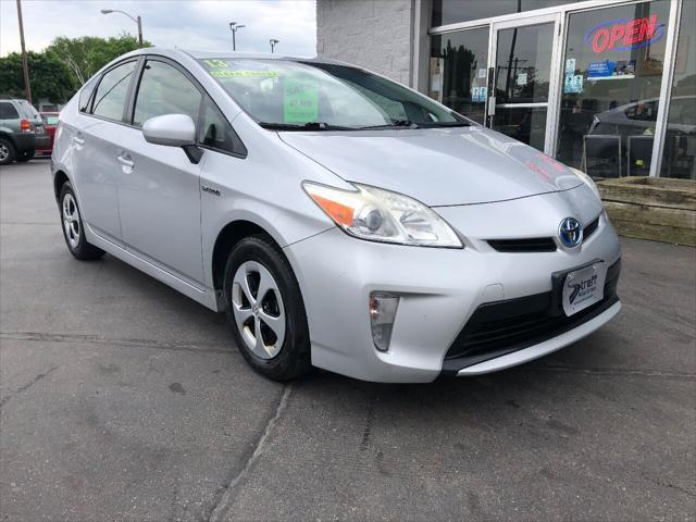 2013 toyota prius two