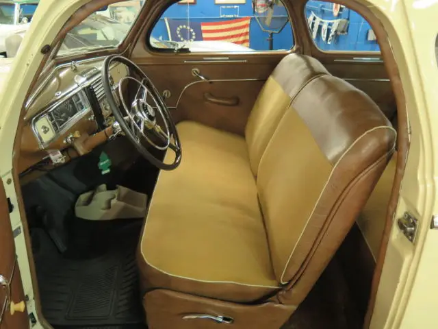 coupe 217 i6 3 spd mopar