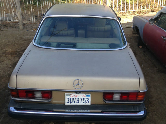1984 300 cd turbodiesel sunroof coupe, california car needing some work