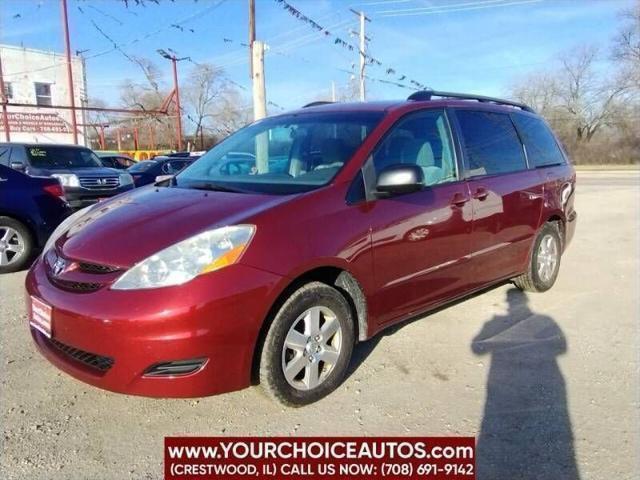 2010 toyota sienna ce
