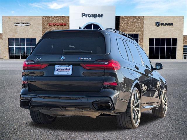 2021 bmw x7 m50i