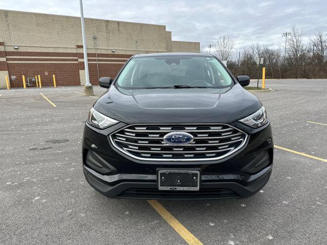 2022 ford edge se