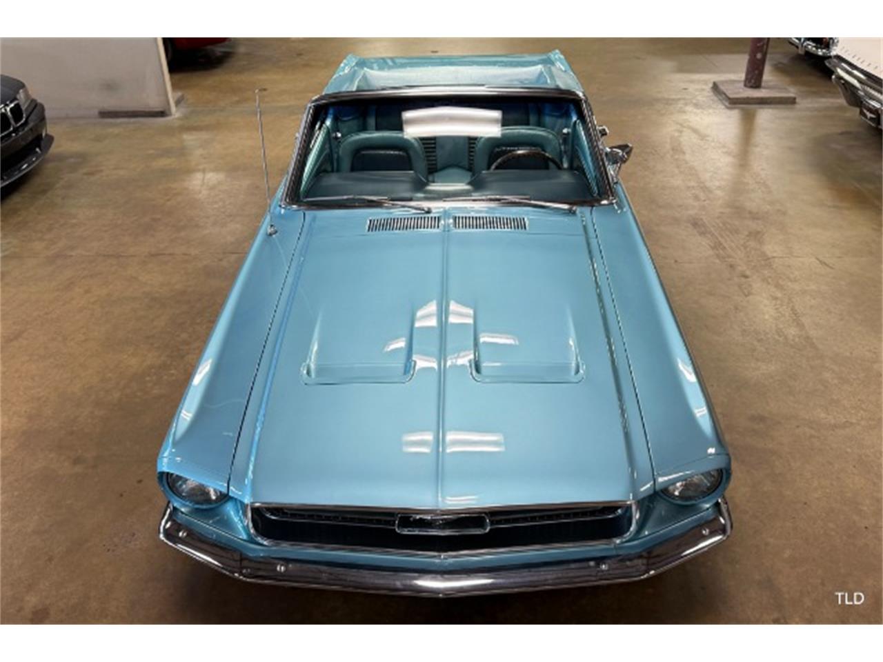 1967 ford mustang