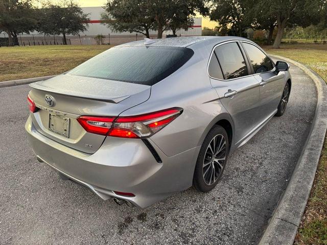 2019 toyota camry xle