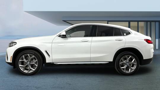 2022 BMW X4