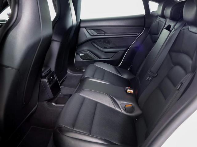 2021 porsche taycan 4s