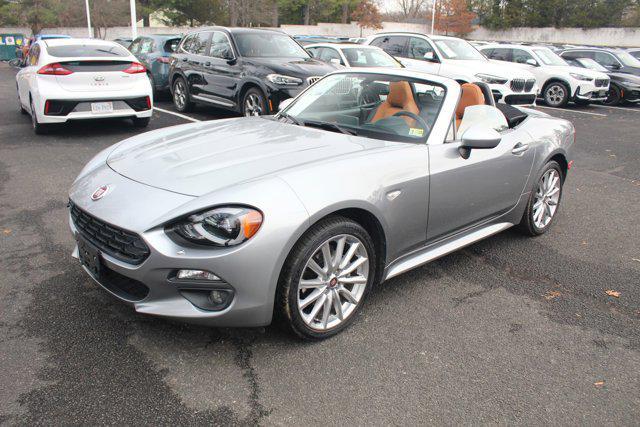 2017 fiat 124 spider base