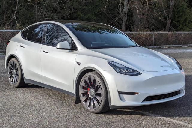 2023 tesla model y performance