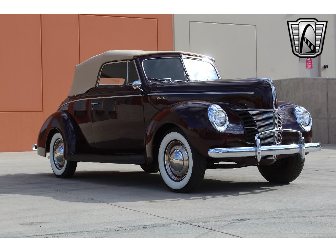1940 ford deluxe