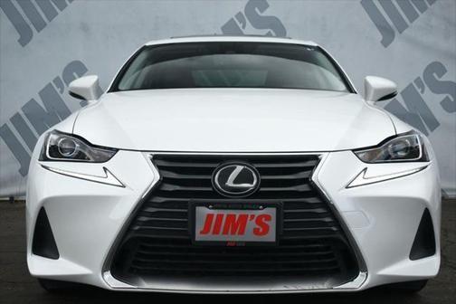 2019 lexus is 300
