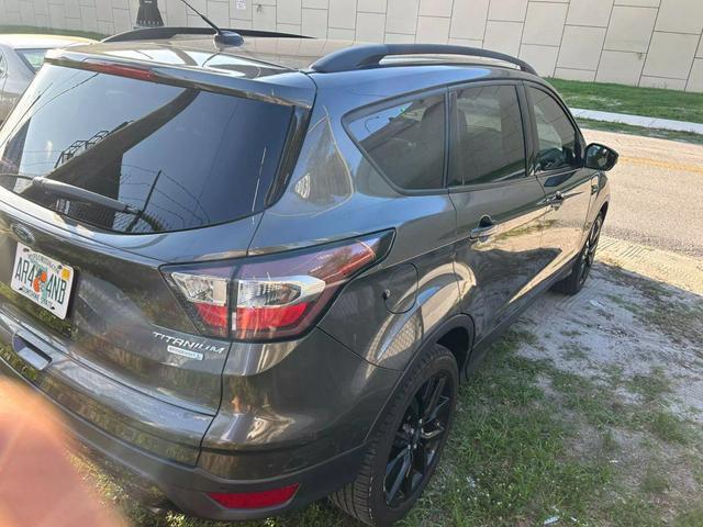 2017 ford escape titanium