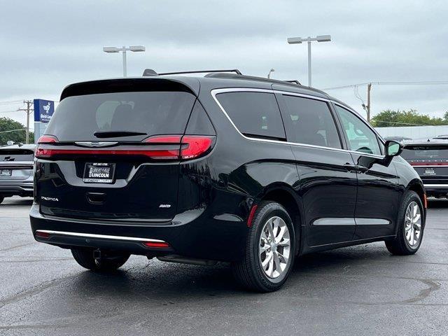 2022 chrysler pacifica touring-l