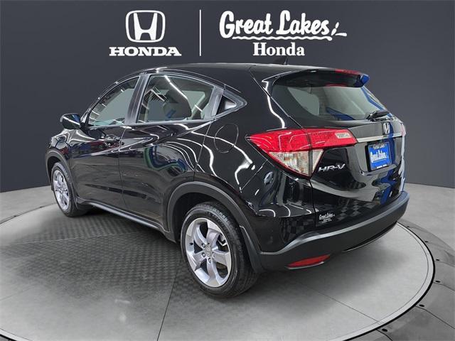 2022 honda hr-v lx