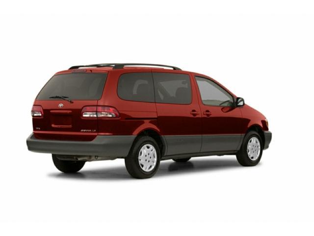 2002 toyota sienna le