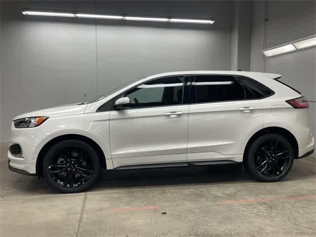 2021 ford edge st