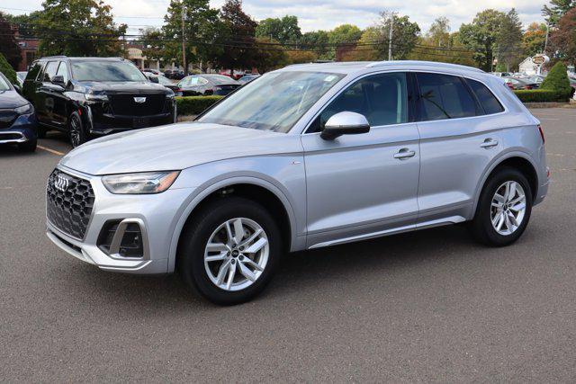 2022 audi q5 45 s line premium