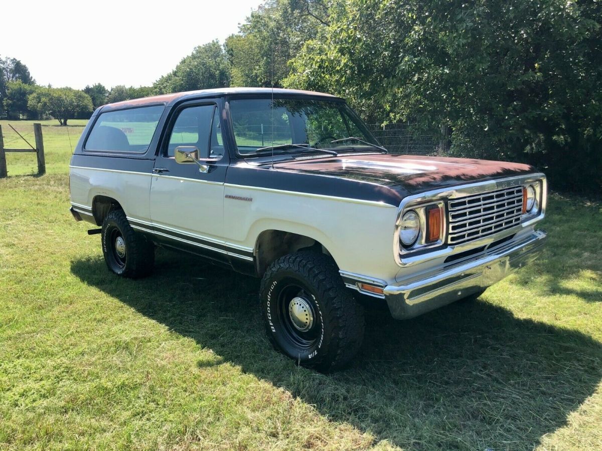 1978 dodge ramcharger 4x4 auto with ac removable roof