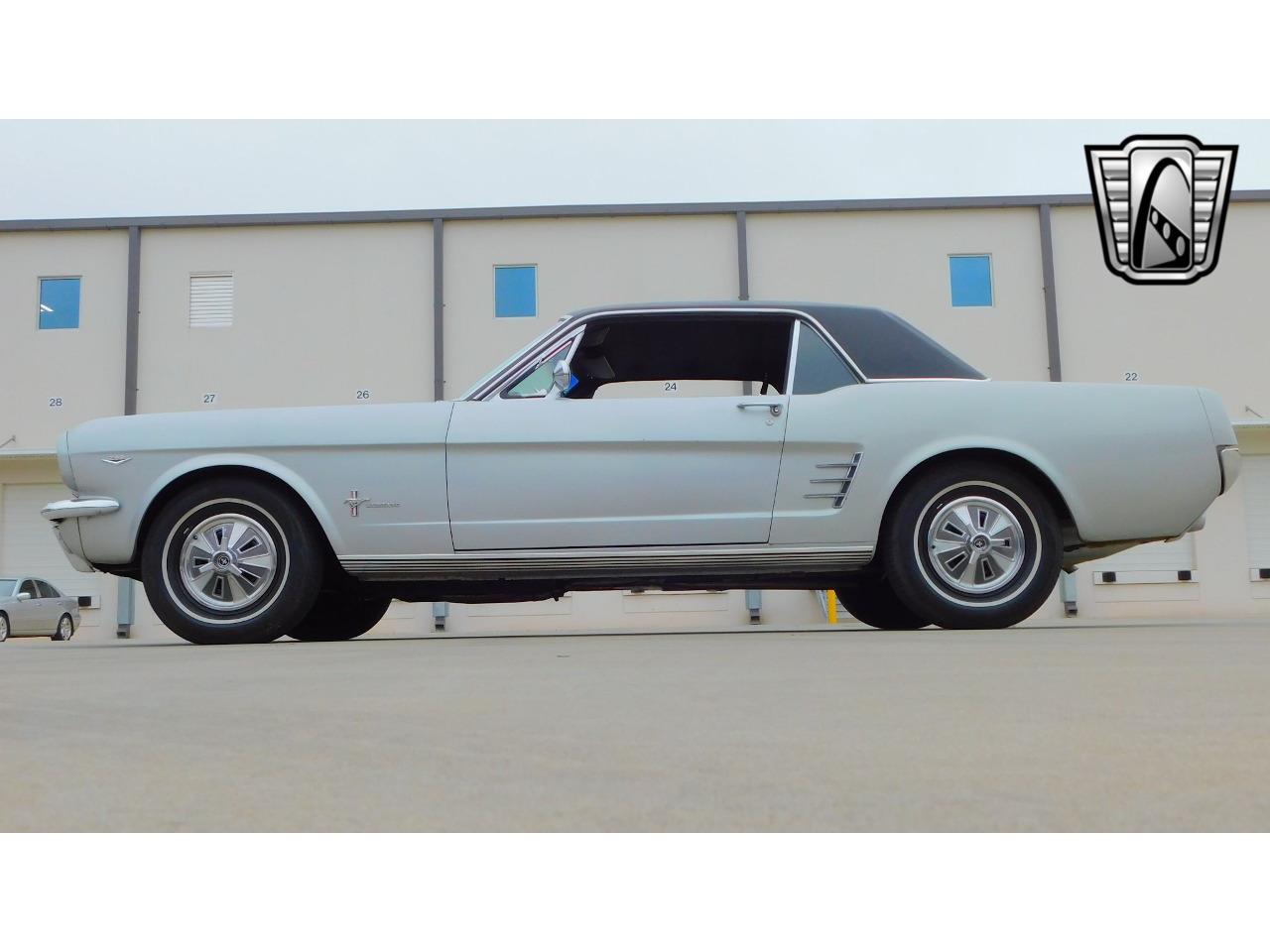 1966 ford mustang