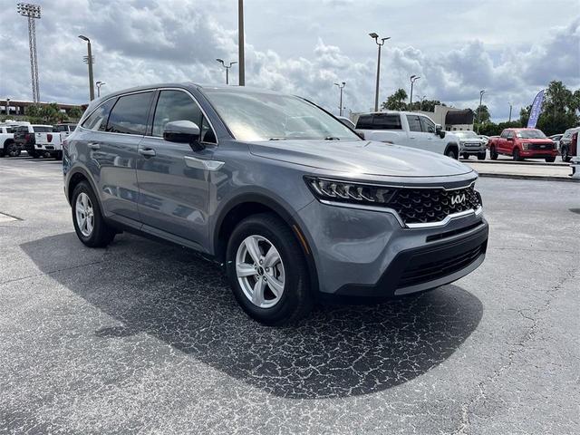 2022 kia sorento lx
