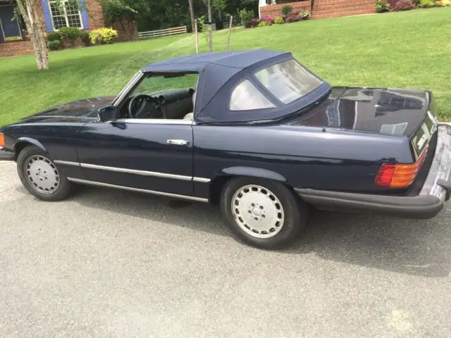 1985 mercedes 380sloriginal condition and no accidents with clean carfax history