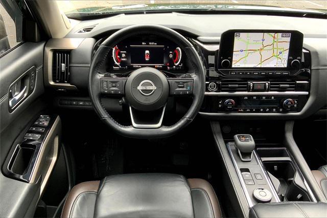 2023 nissan pathfinder platinum 4wd