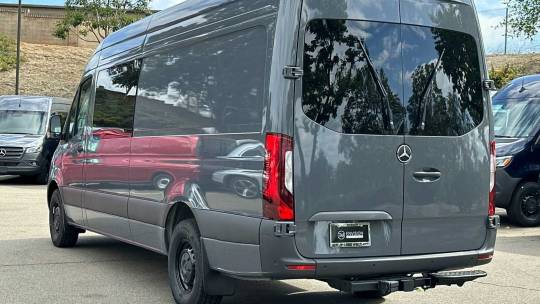 2024 Mercedes-Benz Sprinter