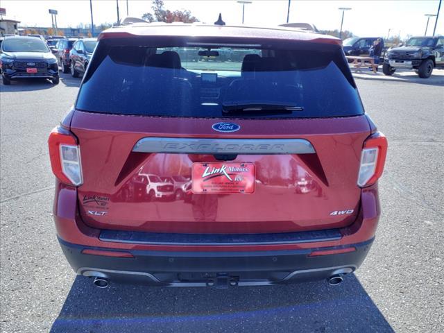 2021 ford explorer xlt