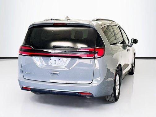 2022 chrysler pacifica